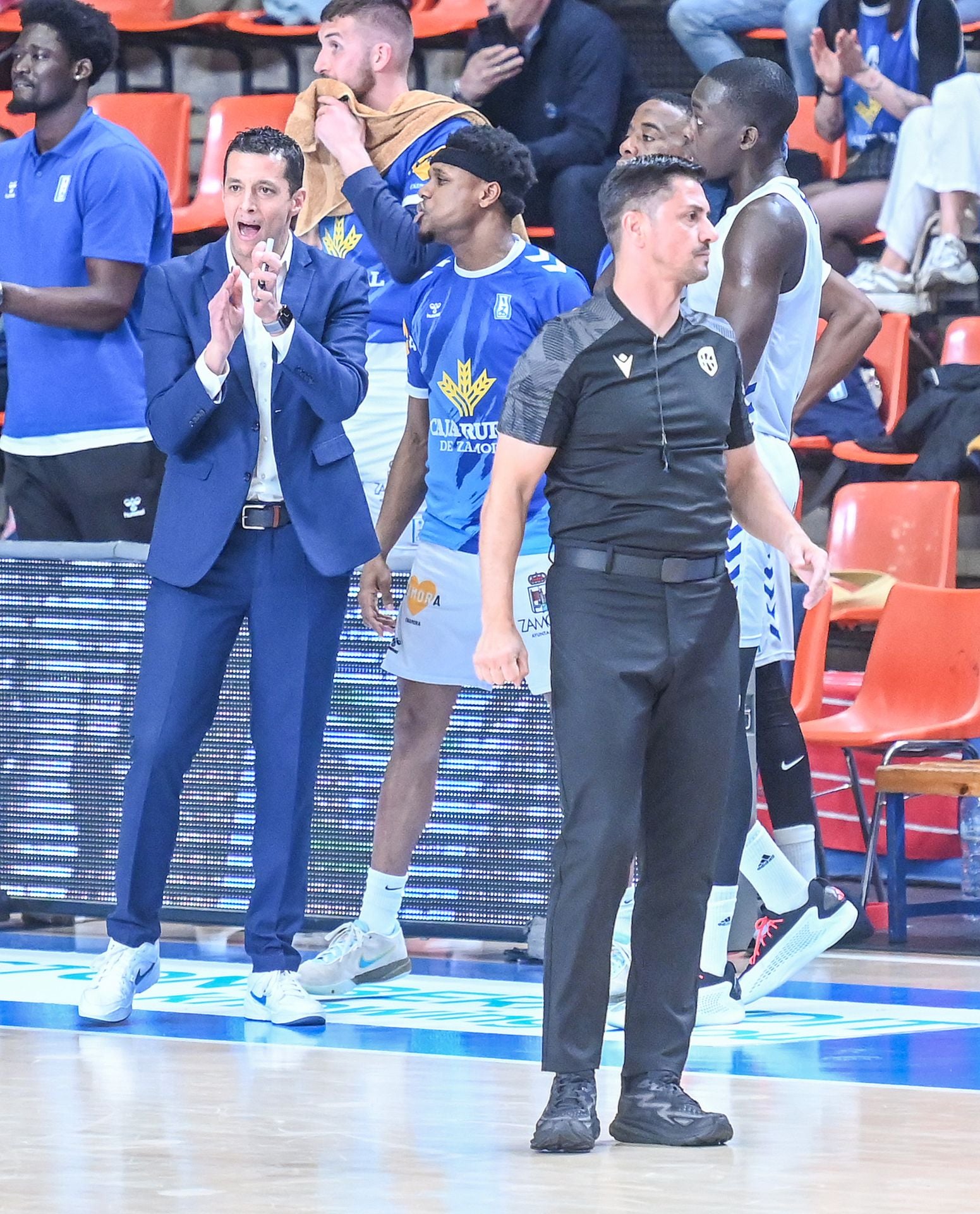 El partido entre Tizona y Zamora, en imágenes