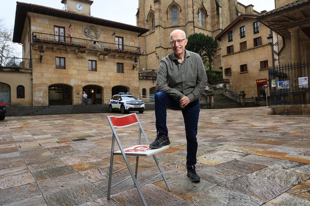 «El pueblo de Lezo se implica mucho, tanto culturalmente, como en el resto de las cosas», Xanti Espina, director de la escuela de música de Lezo.