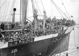 El barco que salvó a niños vascos en la Guerra Civil y terminó de merlucero de Pescanova