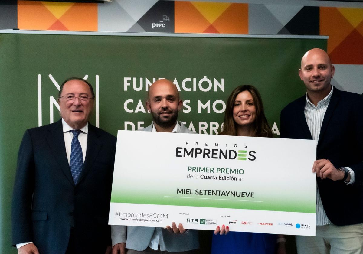 Entrega de los Premios EmprendES.