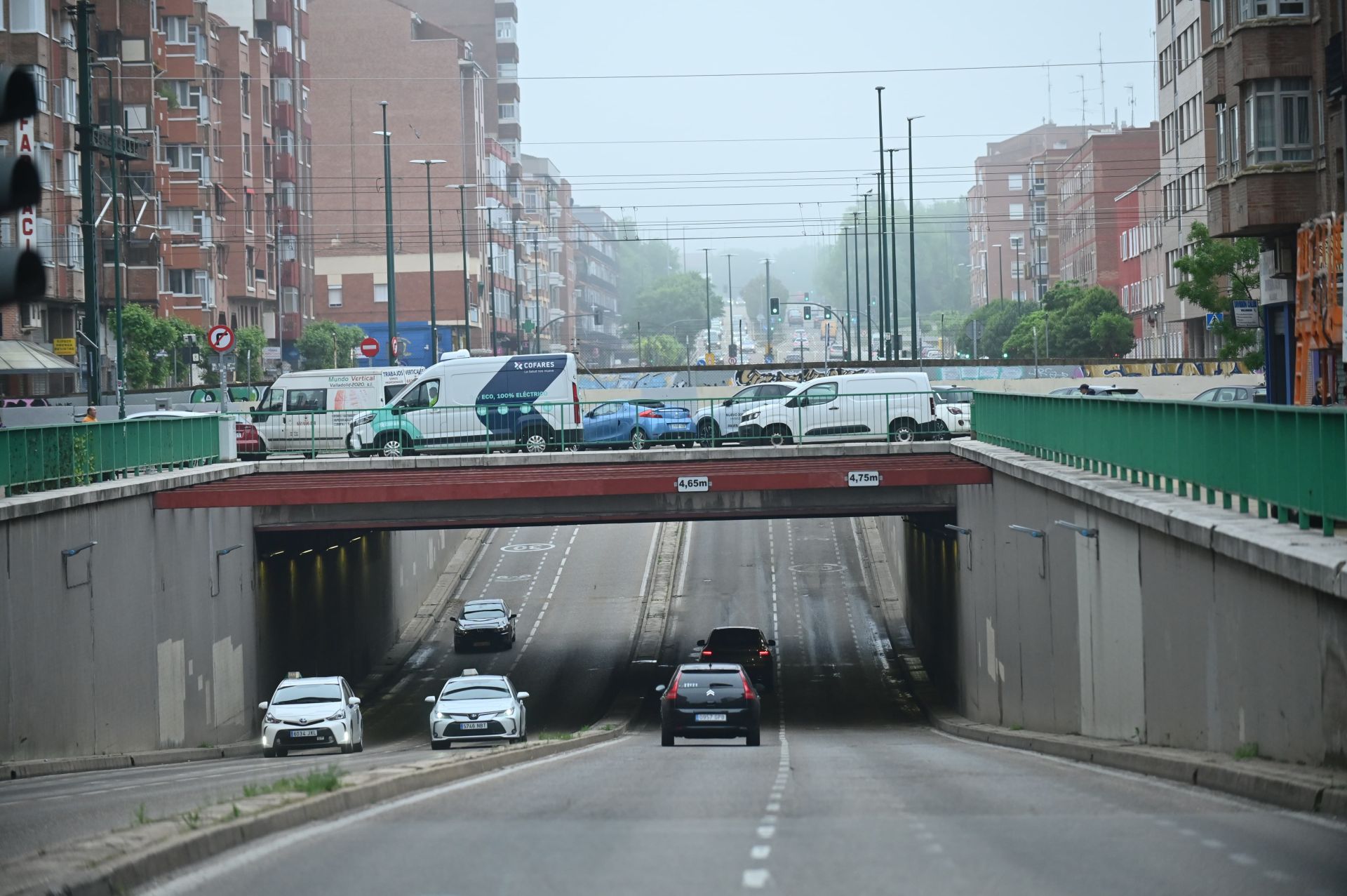 El túnel de la Circular, durante la mañana del miércoles con la normalidad ya recuperada, después de que el martes un coche quedará atrapado allí cubierto de agua casi al completo.