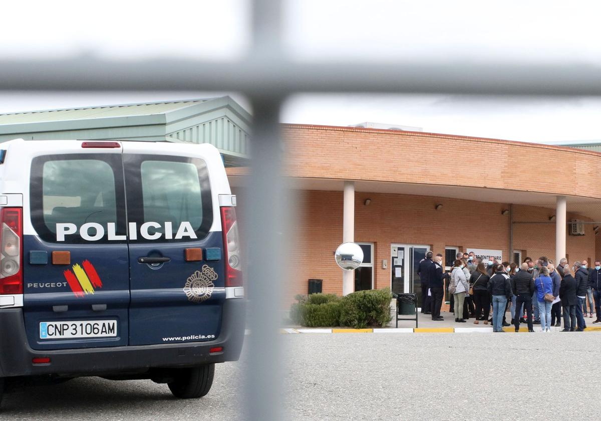 «Las prisiones ya no son centros de rehabilitación, sino campos de tortura»
