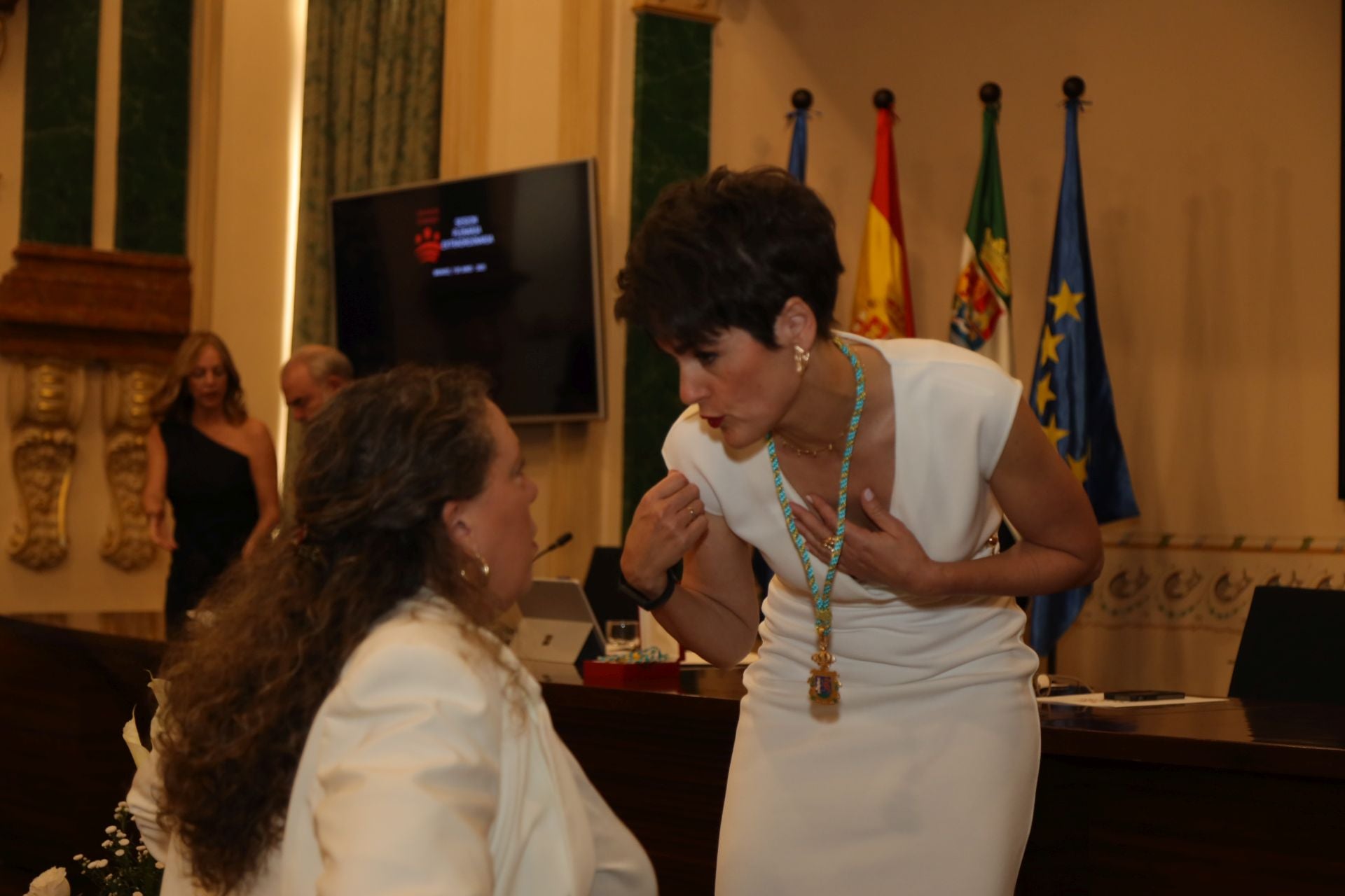 Toma de posesión de Raquel del Puerto como presidenta de la Diputación de Badajoz, en imágenes