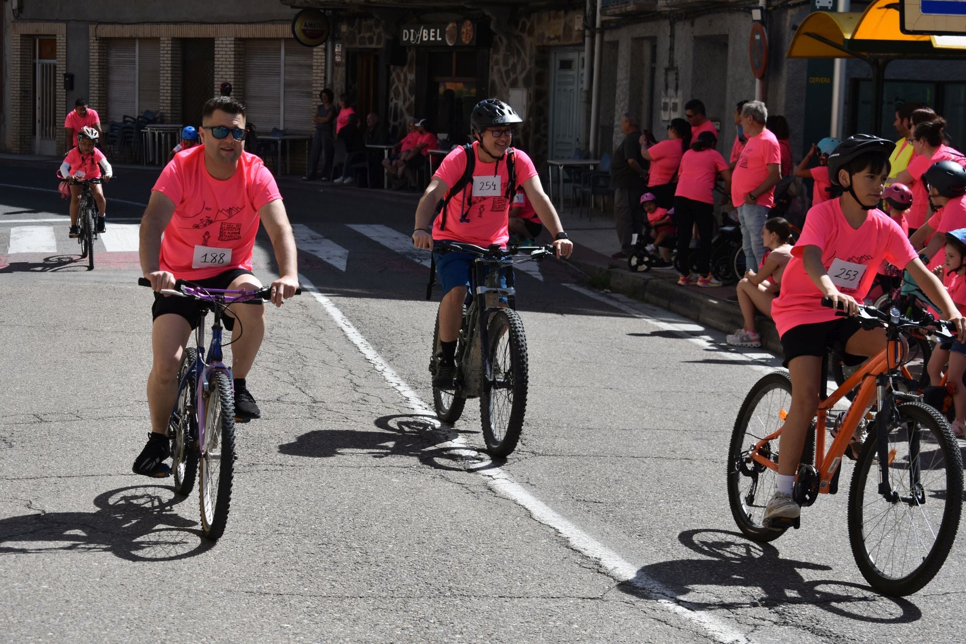 El Día de la Bicicleta de Cervea, en imágenes