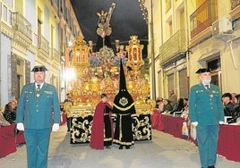 La Real Cofradía de Jesús Nazareno vive en esta procesión uno de sus grandes momentos con su imagen titular.