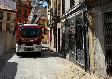Otra fachada del Húmedo con problemas obliga a intervenir a los bomberos