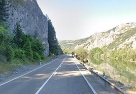 Carretera N-621 entre Cistierna y Riaño.