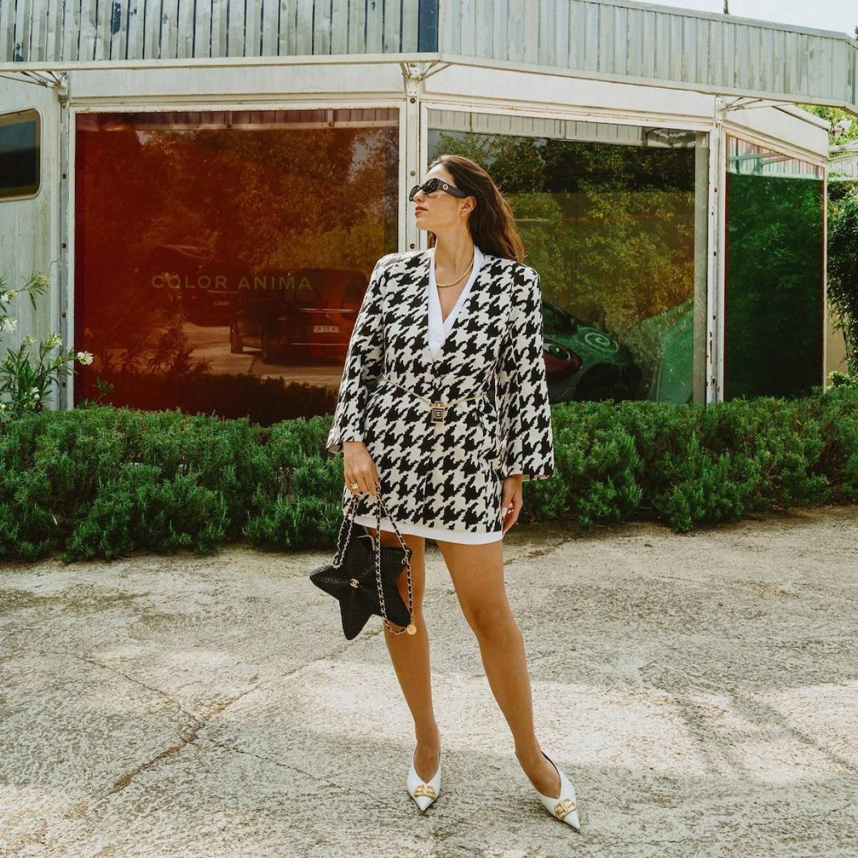 Estos mules o zapatos destalonados serán la tendencia más vista en el street style