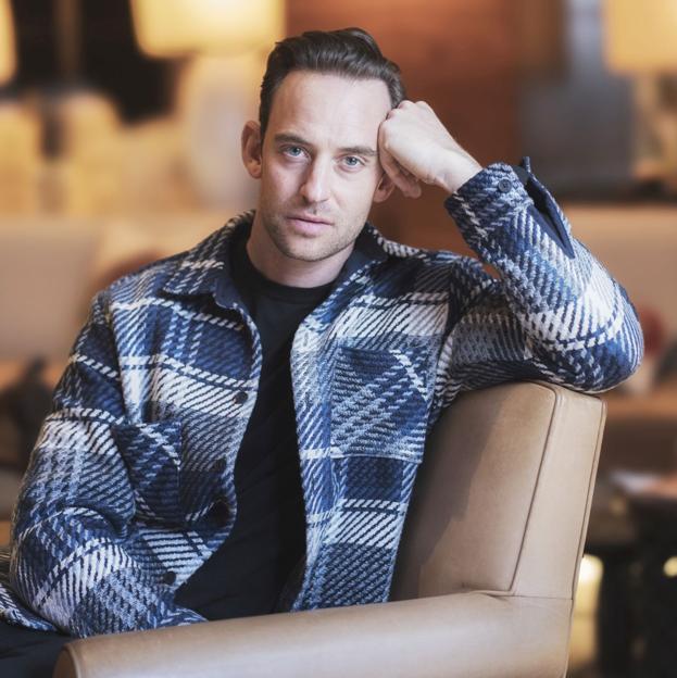 Joël Dicker, el rey del thriller cambia de tercio: «Quiero asegurarme de que mis lectores jueguen conmigo»