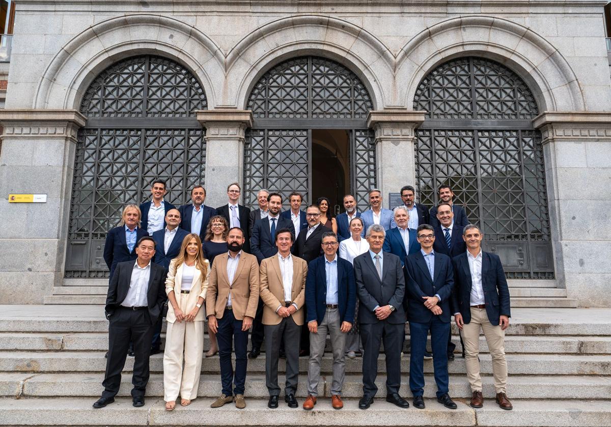 Global Nuclear Fuel y ENUSA conmemoran el 50 aniversario de su primer acuerdo de transferencia tecnológica